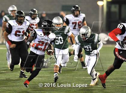 Thumbnail 2 in Centennial vs. De La Salle (CIF State Open Division Final) photogallery.