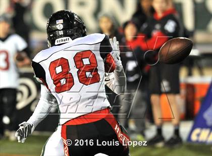 Thumbnail 2 in Centennial vs. De La Salle (CIF State Open Division Final) photogallery.