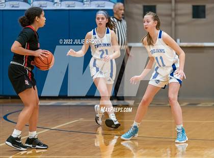 Thumbnail 2 in North Central @ Indianapolis Bishop Chatard photogallery.