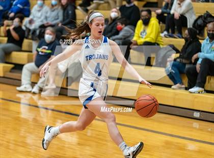 Thumbnail 2 in North Central @ Indianapolis Bishop Chatard photogallery.