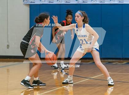 Thumbnail 3 in North Central @ Indianapolis Bishop Chatard photogallery.