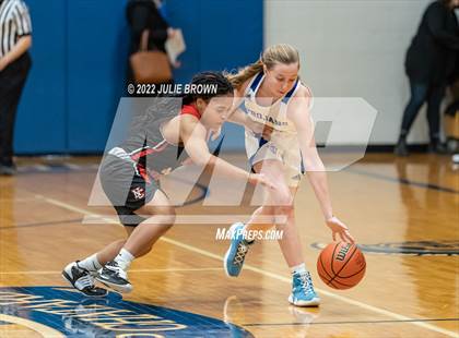 Thumbnail 3 in North Central @ Indianapolis Bishop Chatard photogallery.