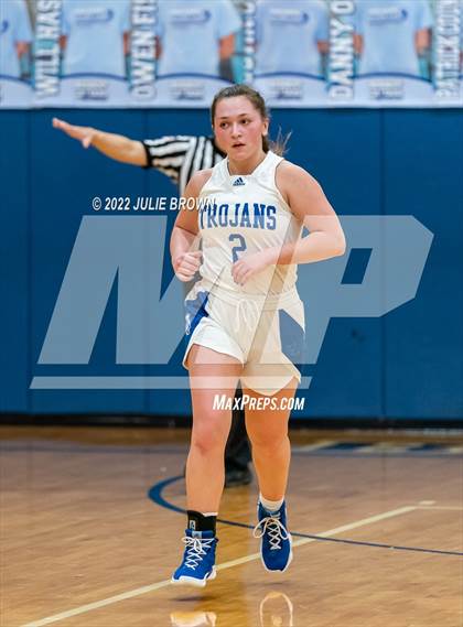 Thumbnail 3 in North Central @ Indianapolis Bishop Chatard photogallery.