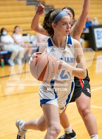 Thumbnail 3 in North Central @ Indianapolis Bishop Chatard photogallery.