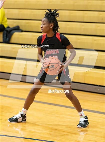Thumbnail 1 in North Central @ Indianapolis Bishop Chatard photogallery.