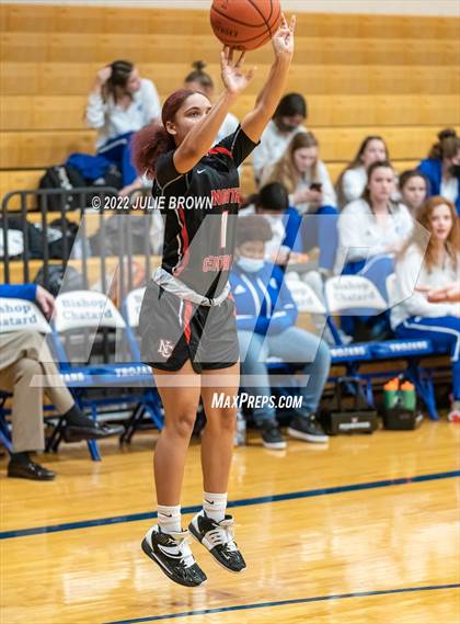 Thumbnail 3 in North Central @ Indianapolis Bishop Chatard photogallery.