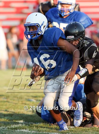 Thumbnail 2 in Lexington vs. Lathrop (Carrollton Jamboree) photogallery.