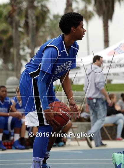 Thumbnail 1 in Ribet Academy vs. Nuview Bridge (Venice Beach) photogallery.