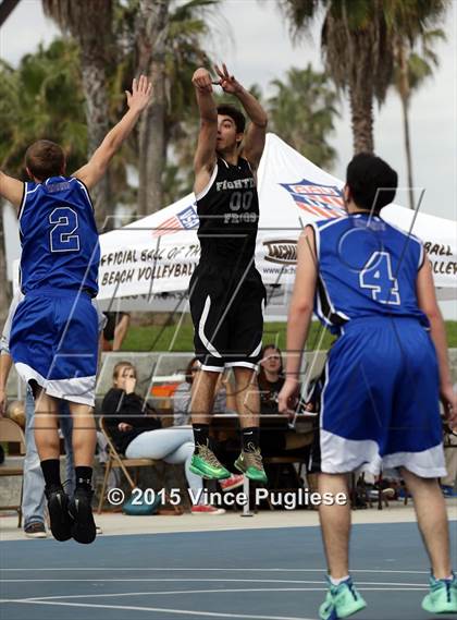Thumbnail 3 in Ribet Academy vs. Nuview Bridge (Venice Beach) photogallery.