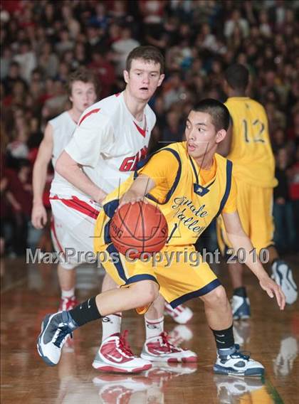 Thumbnail 2 in Pinole Valley @ Redwood (CIF NCS D2 Final) photogallery.