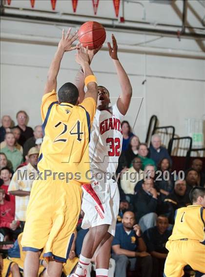 Thumbnail 3 in Pinole Valley @ Redwood (CIF NCS D2 Final) photogallery.