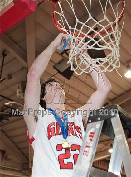 Thumbnail 1 in Pinole Valley @ Redwood (CIF NCS D2 Final) photogallery.
