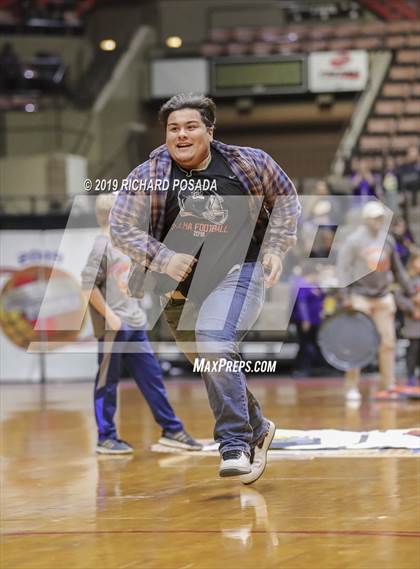 Thumbnail 2 in Selma vs. Fresno (CIF CS D3 Final) photogallery.