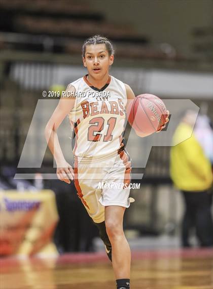 Thumbnail 1 in Selma vs. Fresno (CIF CS D3 Final) photogallery.