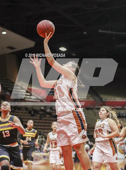 Thumbnail 3 in Selma vs. Fresno (CIF CS D3 Final) photogallery.