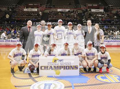 Thumbnail 2 in Selma vs. Fresno (CIF CS D3 Final) photogallery.