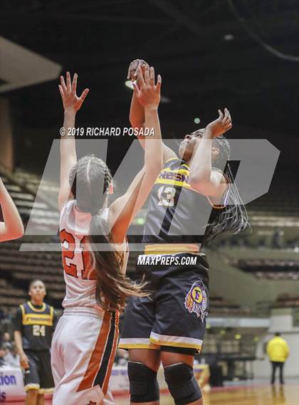 Thumbnail 1 in Selma vs. Fresno (CIF CS D3 Final) photogallery.