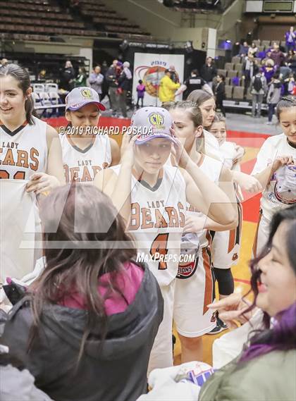 Thumbnail 1 in Selma vs. Fresno (CIF CS D3 Final) photogallery.