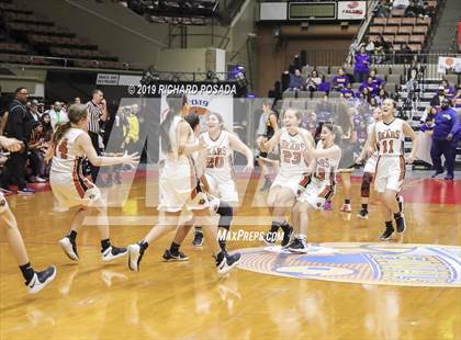 Thumbnail 3 in Selma vs. Fresno (CIF CS D3 Final) photogallery.