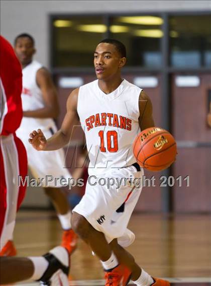 Thumbnail 1 in Seven Lakes vs Fort Bend Travis (UIL 5A Regional Semi-Final) photogallery.