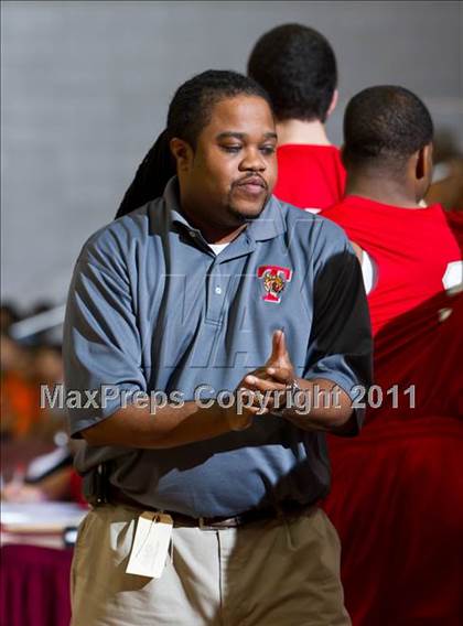Thumbnail 1 in Seven Lakes vs Fort Bend Travis (UIL 5A Regional Semi-Final) photogallery.