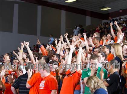 Thumbnail 2 in Seven Lakes vs Fort Bend Travis (UIL 5A Regional Semi-Final) photogallery.
