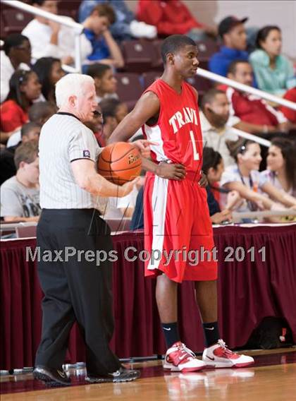 Thumbnail 2 in Seven Lakes vs Fort Bend Travis (UIL 5A Regional Semi-Final) photogallery.