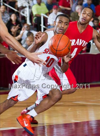 Thumbnail 2 in Seven Lakes vs Fort Bend Travis (UIL 5A Regional Semi-Final) photogallery.