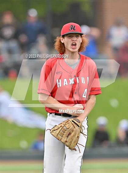 Thumbnail 1 in Haxtun vs. Akron  (CHSAA 1A State - Semifinal)  photogallery.