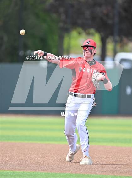 Thumbnail 1 in Haxtun vs. Akron  (CHSAA 1A State - Semifinal)  photogallery.