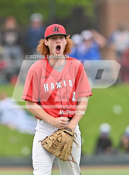 Thumbnail 3 in Haxtun vs. Akron  (CHSAA 1A State - Semifinal)  photogallery.