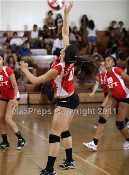 Thumbnail 3 in Chatsworth @ Taft photogallery.