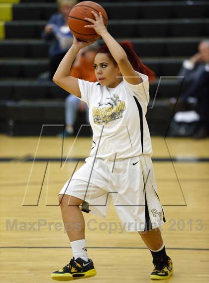 Thumbnail 2 in Golden @ Prairie View (Thunder Hawk Hoops Festival) photogallery.