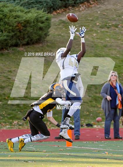 Thumbnail 1 in King vs. Tilton School (NEPSAC Sean Brennan Bowl) photogallery.