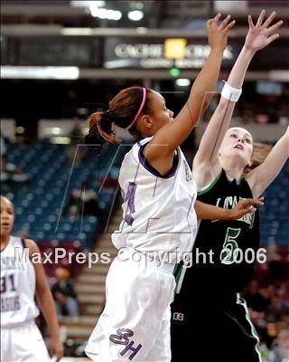 Thumbnail 1 in El Camino vs. Sacramento (SJS D3 Final) photogallery.
