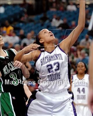 Thumbnail 2 in El Camino vs. Sacramento (SJS D3 Final) photogallery.
