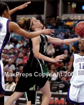 Thumbnail 1 in El Camino vs. Sacramento (SJS D3 Final) photogallery.