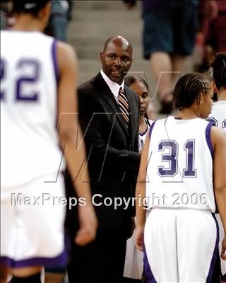 Thumbnail 2 in El Camino vs. Sacramento (SJS D3 Final) photogallery.