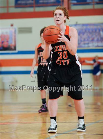 Thumbnail 3 in Lenoir City @ William Blount photogallery.