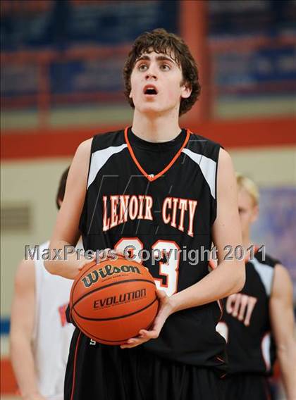 Thumbnail 1 in Lenoir City @ William Blount photogallery.
