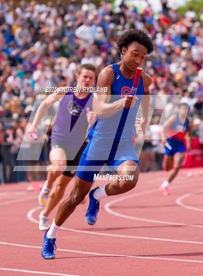 Thumbnail 2 in CHSAA State Championships (4 x 100m Finals) photogallery.