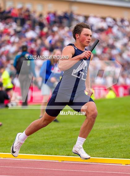 Thumbnail 1 in CHSAA State Championships (4 x 100m Finals) photogallery.