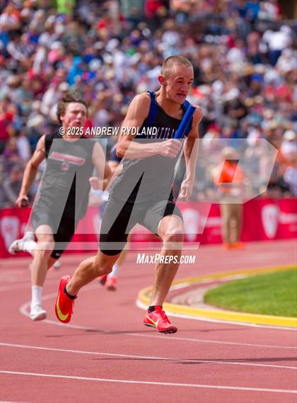 Thumbnail 2 in CHSAA State Championships (4 x 100m Finals) photogallery.