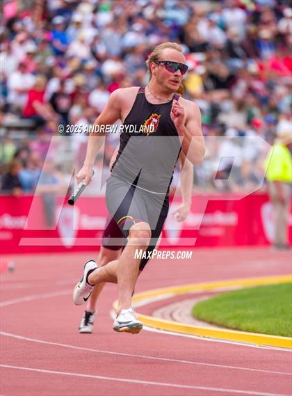 Thumbnail 2 in CHSAA State Championships (4 x 100m Finals) photogallery.