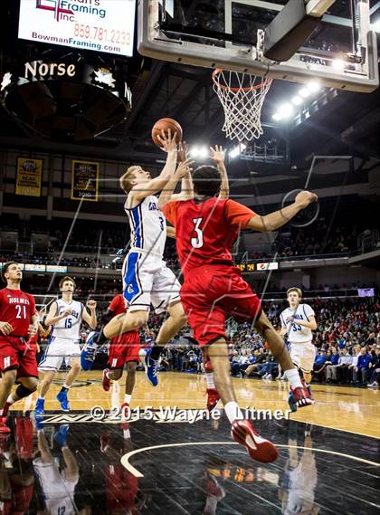 Thumbnail 1 in Holmes vs Covington Catholic (KHSAA 9th Region Final) photogallery.