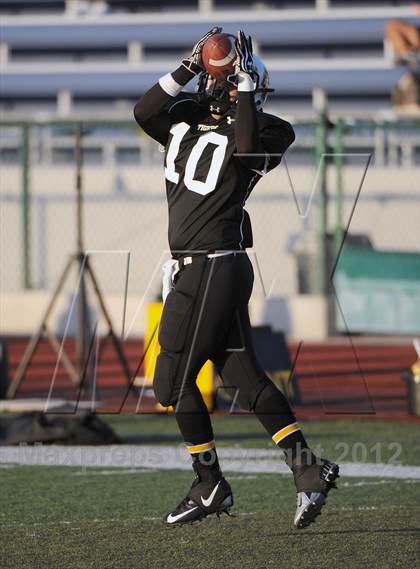 Thumbnail 3 in Bosco Tech vs. Fillmore photogallery.