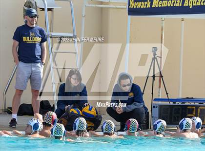 Thumbnail 1 in Alhambra vs. Livermore photogallery.