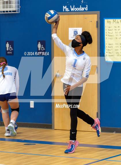Thumbnail 1 in Roseville @ Westlake Charter photogallery.