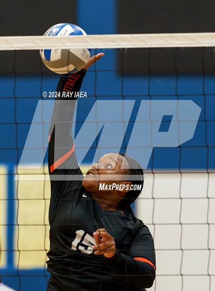 Thumbnail 3 in Roseville @ Westlake Charter photogallery.