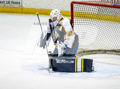 Thumbnail 2 in Vernon @ Parsippany Hills photogallery.